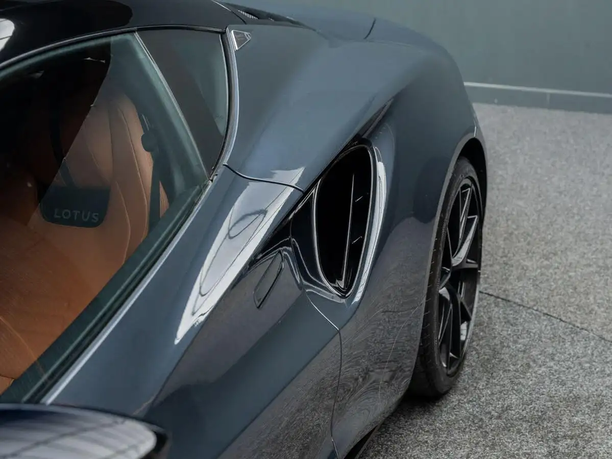 2024-lotus-emira-35-first-edition-v6-big-22