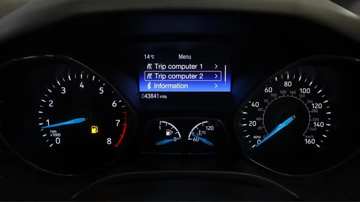 2018-ford-focus-10t-st-line-140ps-hatchback-big-10