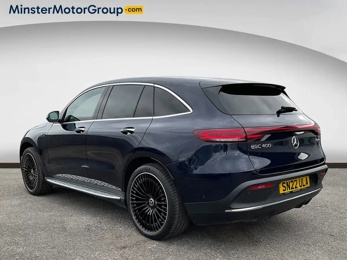 2022-mercedes-benz-eqc-e-eqc-400-amg-line-premium-plus-big-3