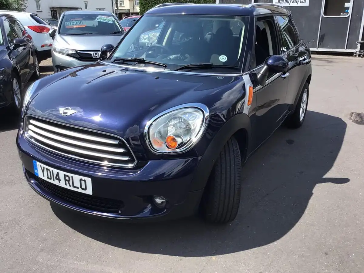 2014-mini-countryman-16-cooper-122bhp-auto-big-13