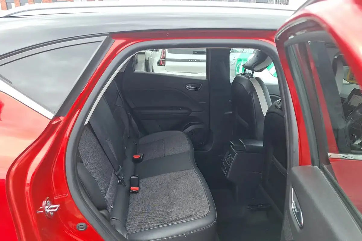 2020-renault-captur-13-tce-s-edition-130bhp-edc-auto-big-27