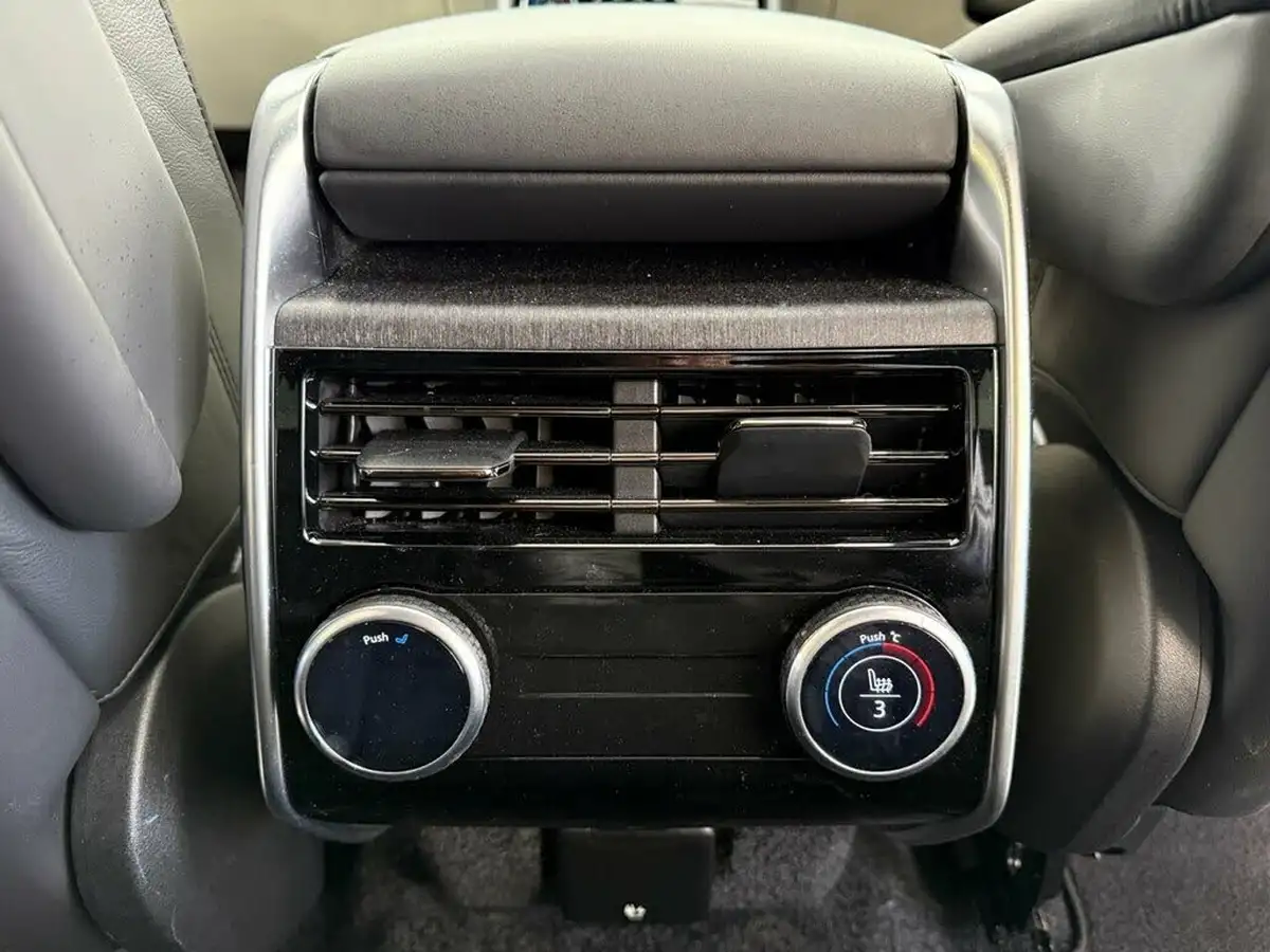 2022-land-rover-range-rover-30-d350-hse-big-15