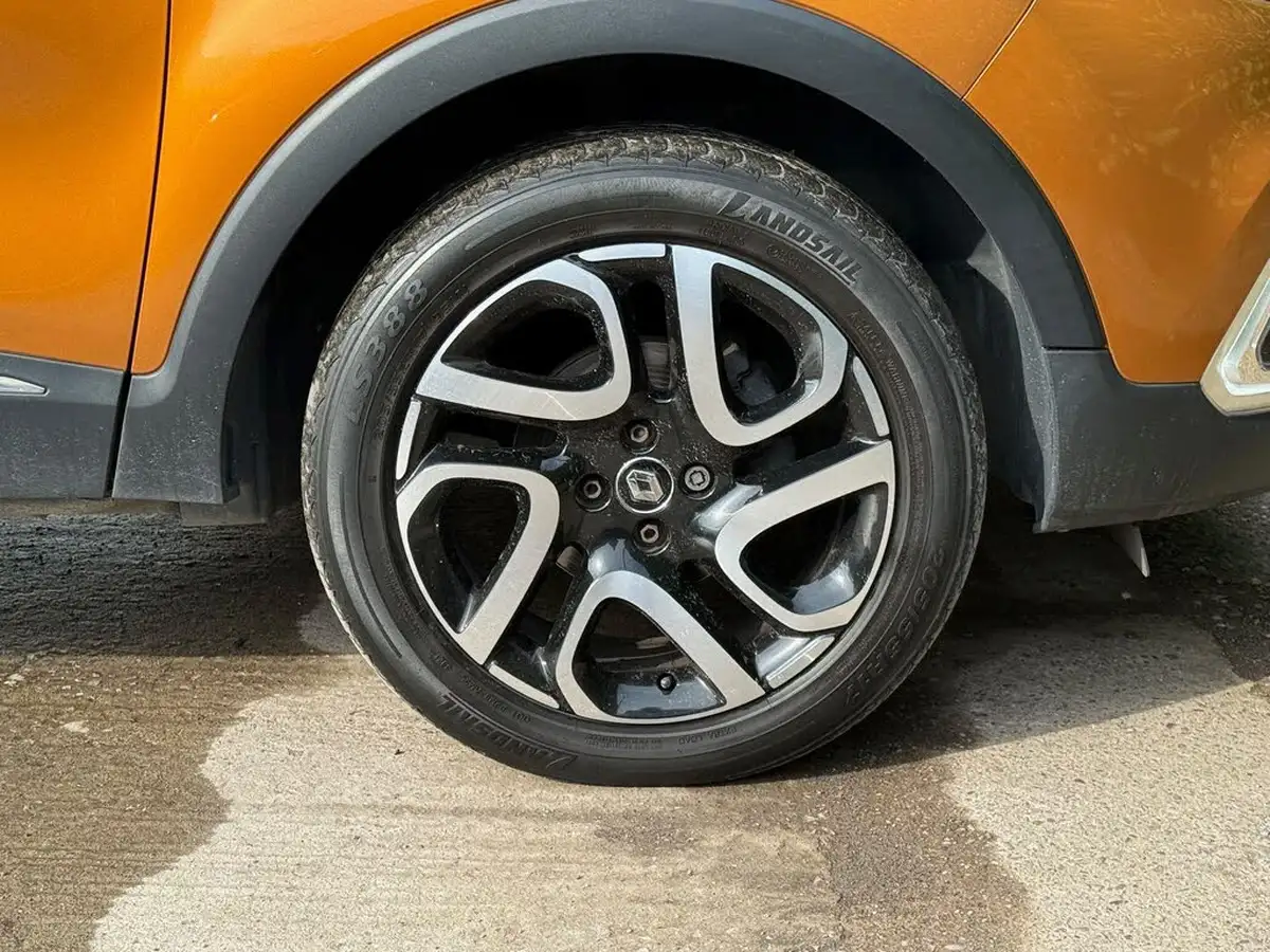 2017-renault-captur-09-tce-dynamique-nav-big-76