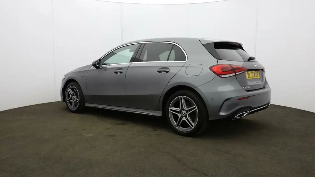 2021-mercedes-benz-a-class-13-a250e-amg-line-executive-hatchback-5d-big-64
