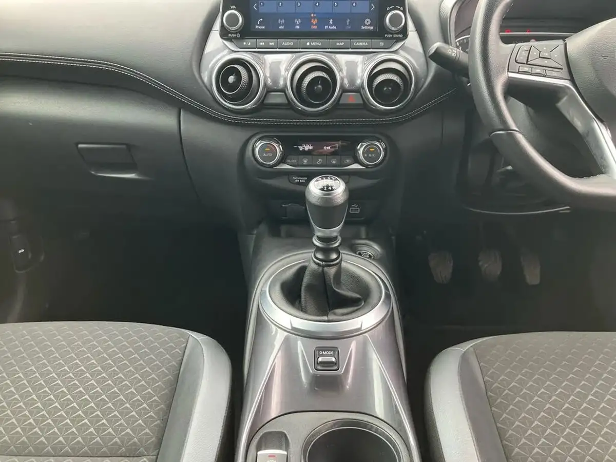2023-nissan-juke-10-dig-t-n-connecta-big-19