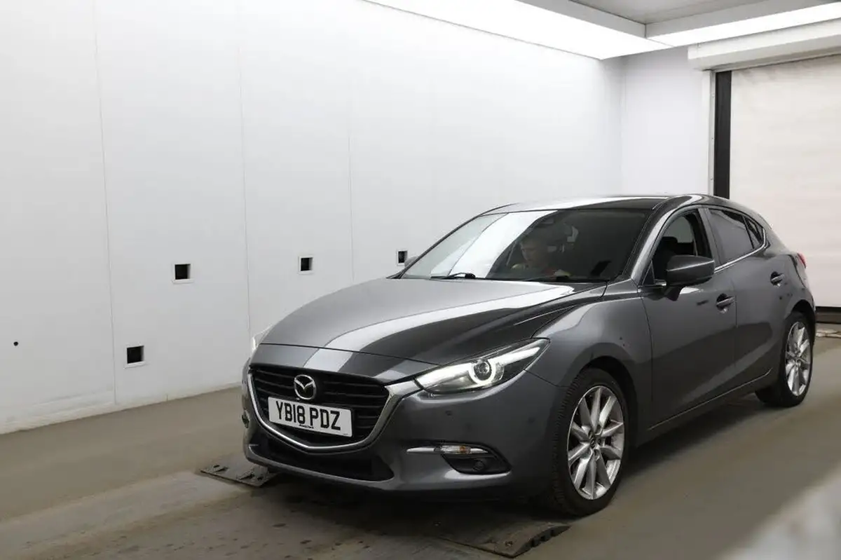 2018-mazda-mazda3-20-sport-nav-120ps-hatchback-5d-big-1
