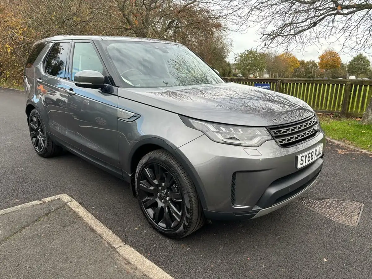 2018-land-rover-discovery-30td6-se-258pse6-4wd-panel-van-auto-big-0