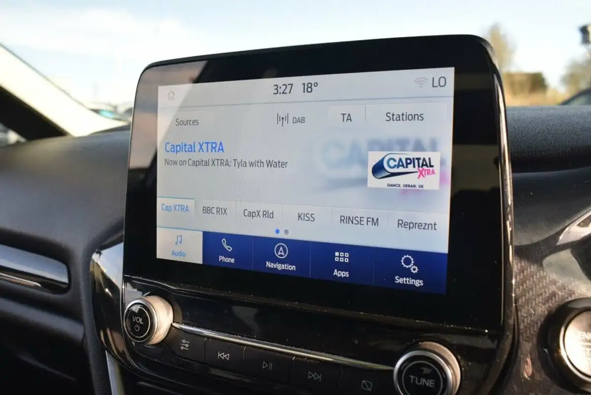 2019-ford-fiesta-10t-active-x-125ps-big-24