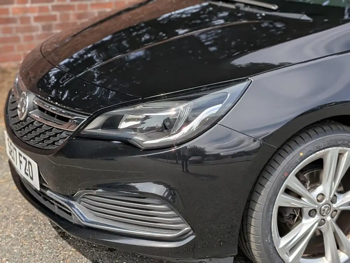 2017-vauxhall-astra-14i-16v-turbo-sri-vx-line-nav-big-15