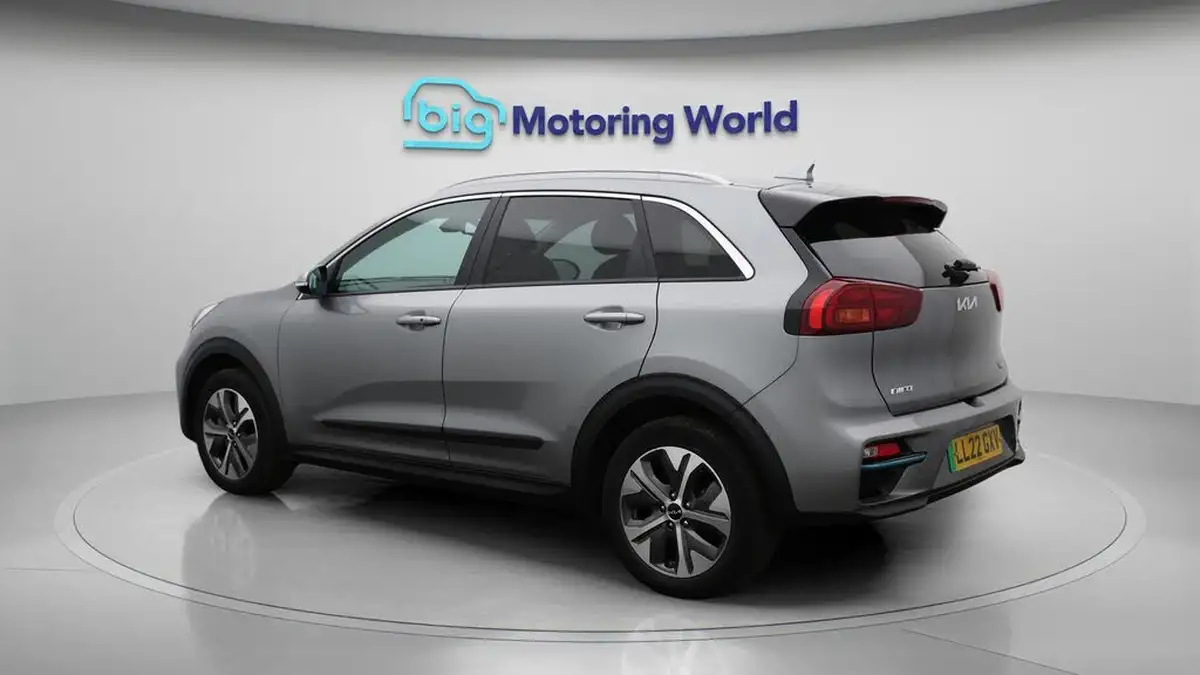 2022-kia-niro-ev-e-2-big-5