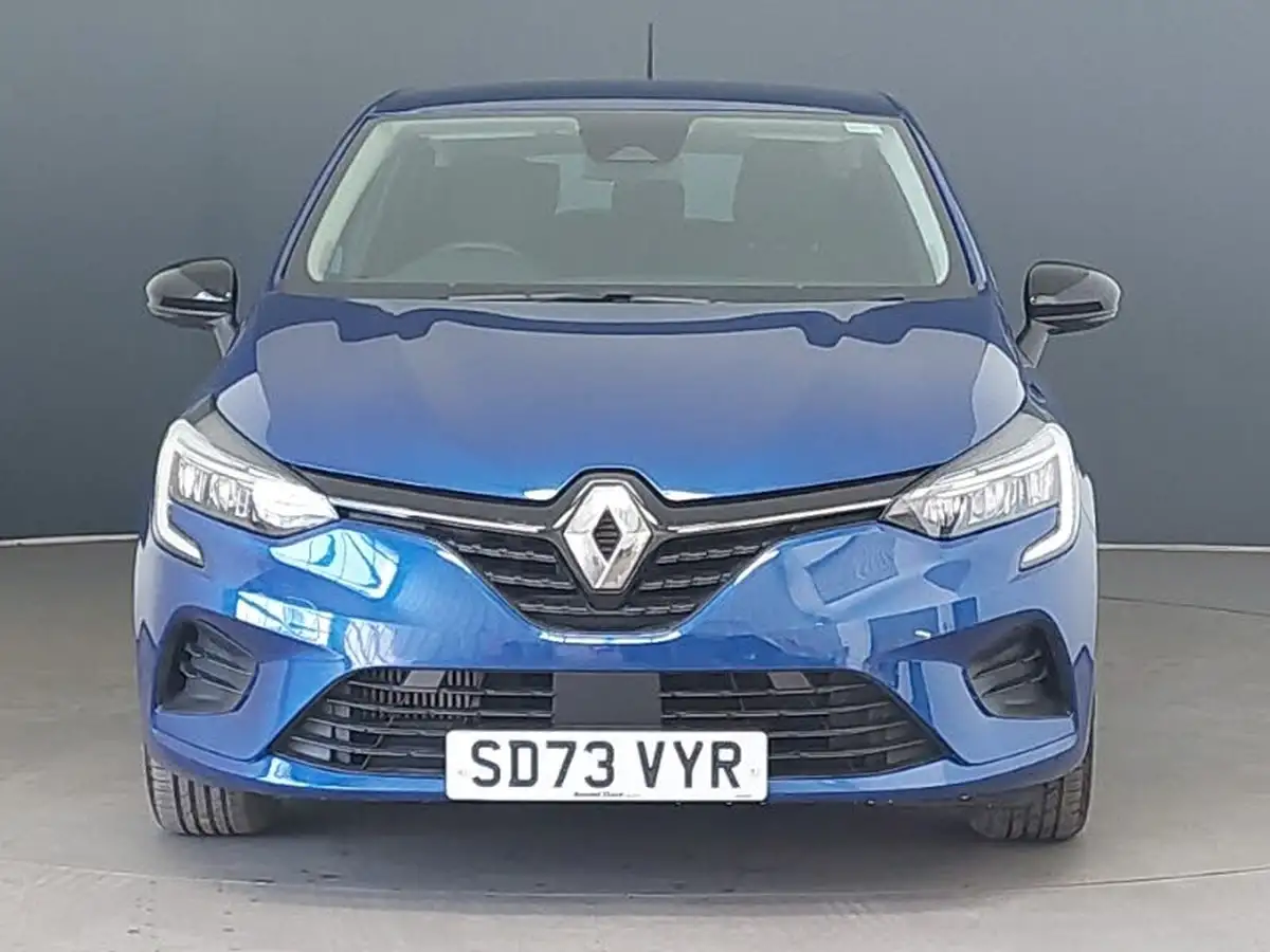 2023-renault-clio-10-tce-evolution-big-18