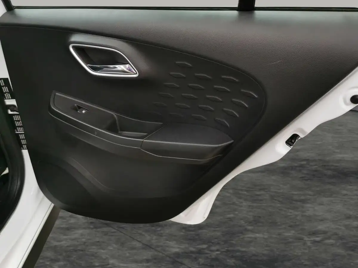 2023-mg-mg3-15-vti-tech-exclusive-nav-big-23