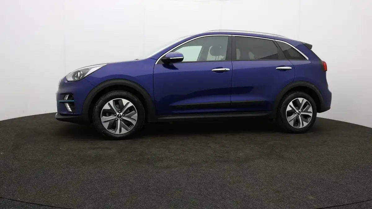 2021-kia-e-niro-ev-3-big-59