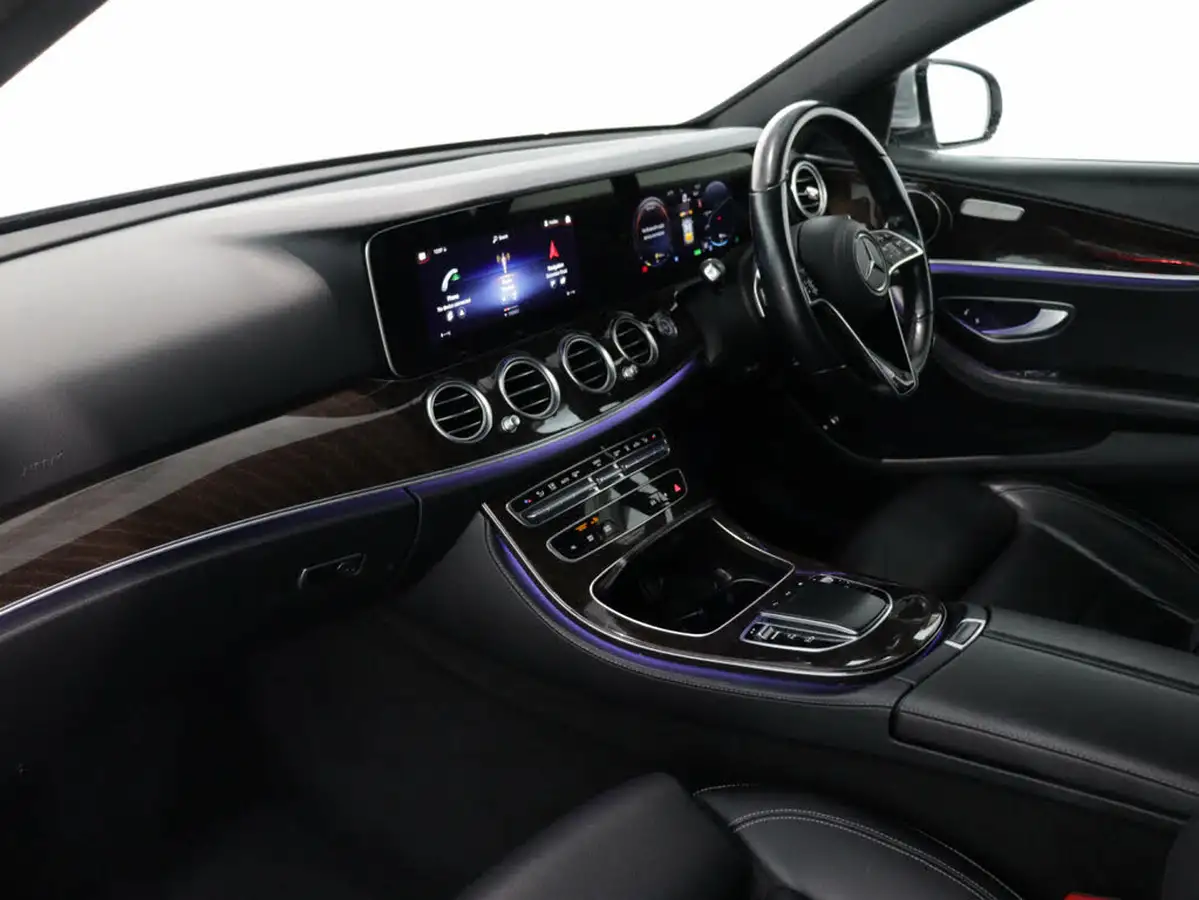 2021-mercedes-benz-e-class-big-33