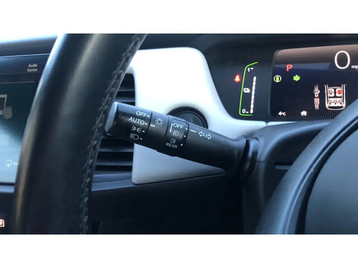 2021-honda-jazz-15-i-mmd-ex-107ps-big-14
