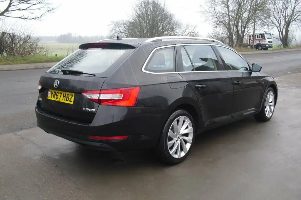 2017-skoda-superb-14-tsi-act-se-estate-big-5
