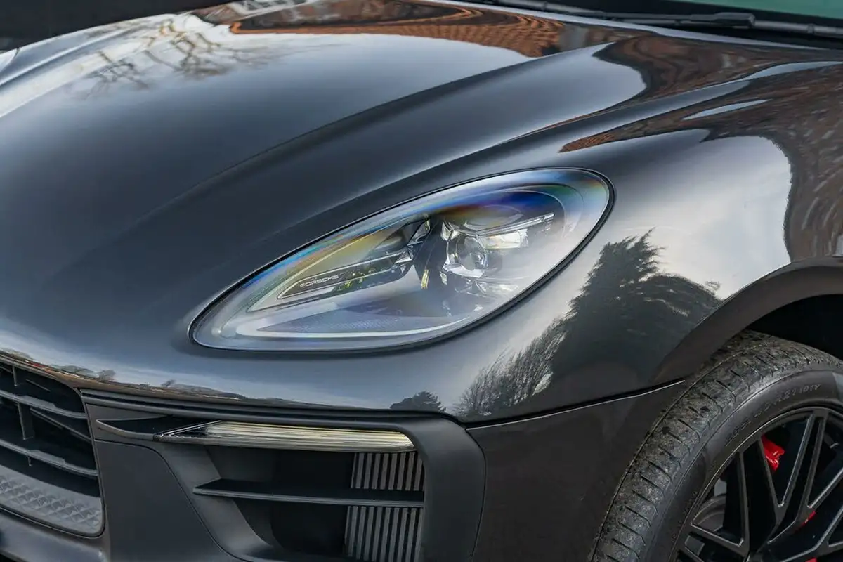 2022-porsche-macan-29-v6-gts-big-10