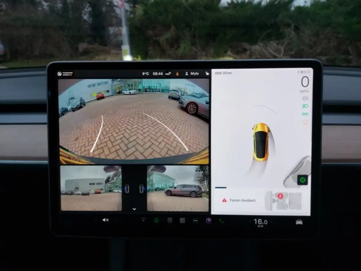2021-tesla-model-3-e-long-range-awd-big-9