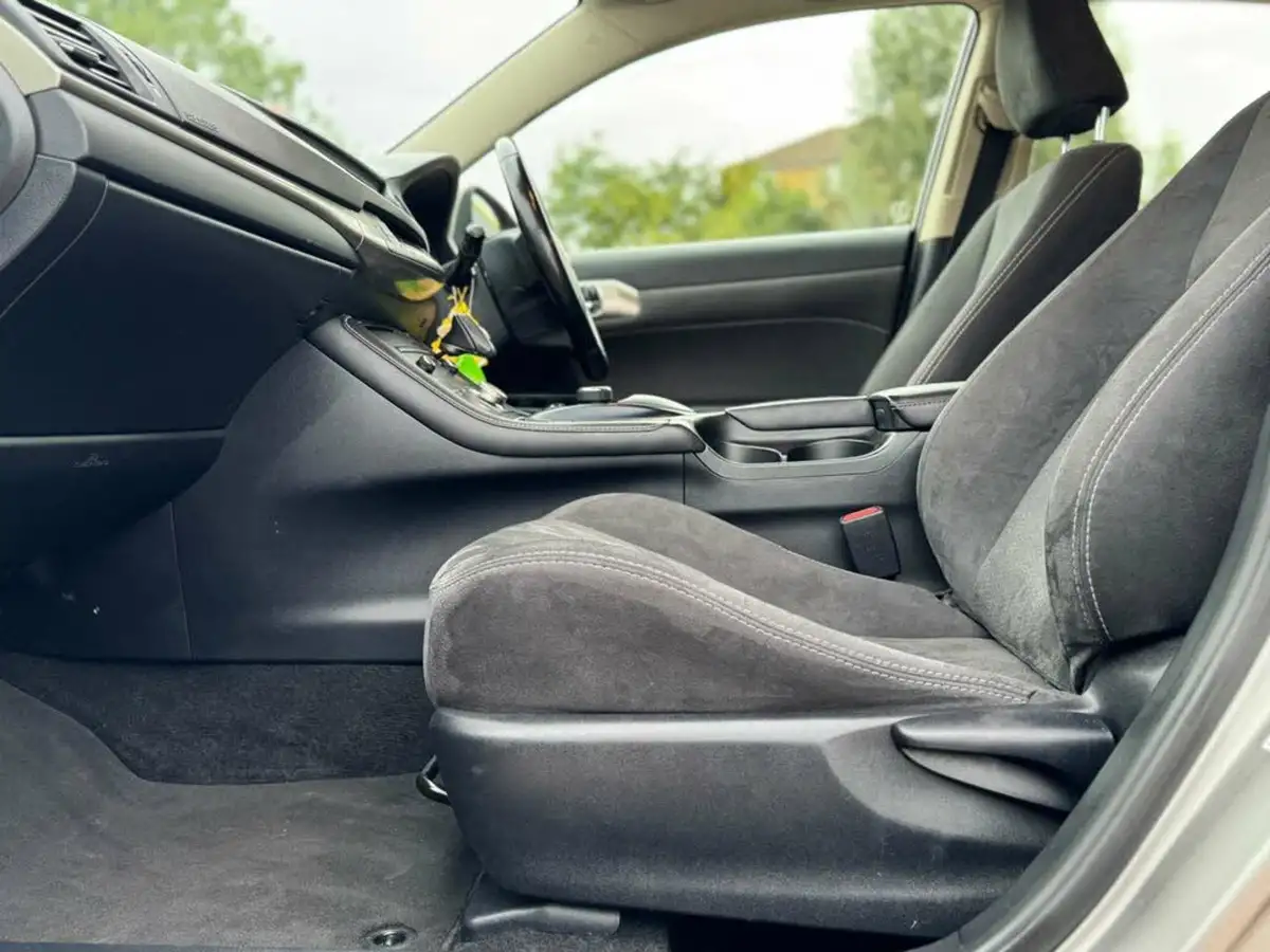 2018-lexus-ct-200h-18-se-plus-pack-big-30