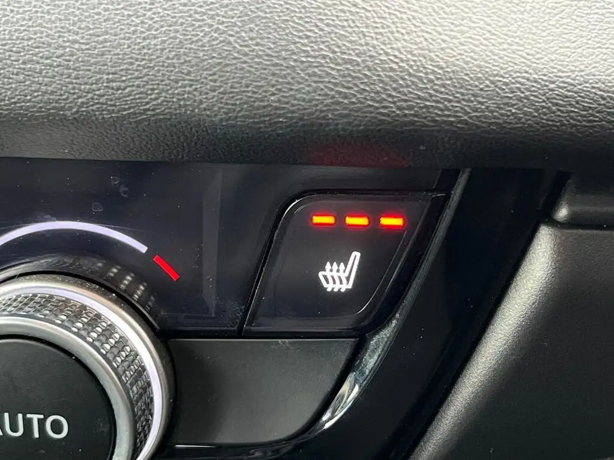 2022-honda-hr-v-15-i-mmd-elegance-big-21