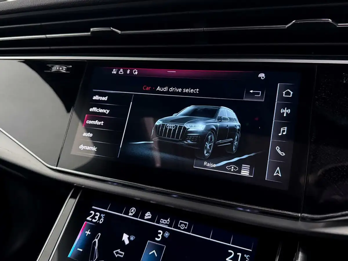 2020-audi-sq7-40tdi-big-54
