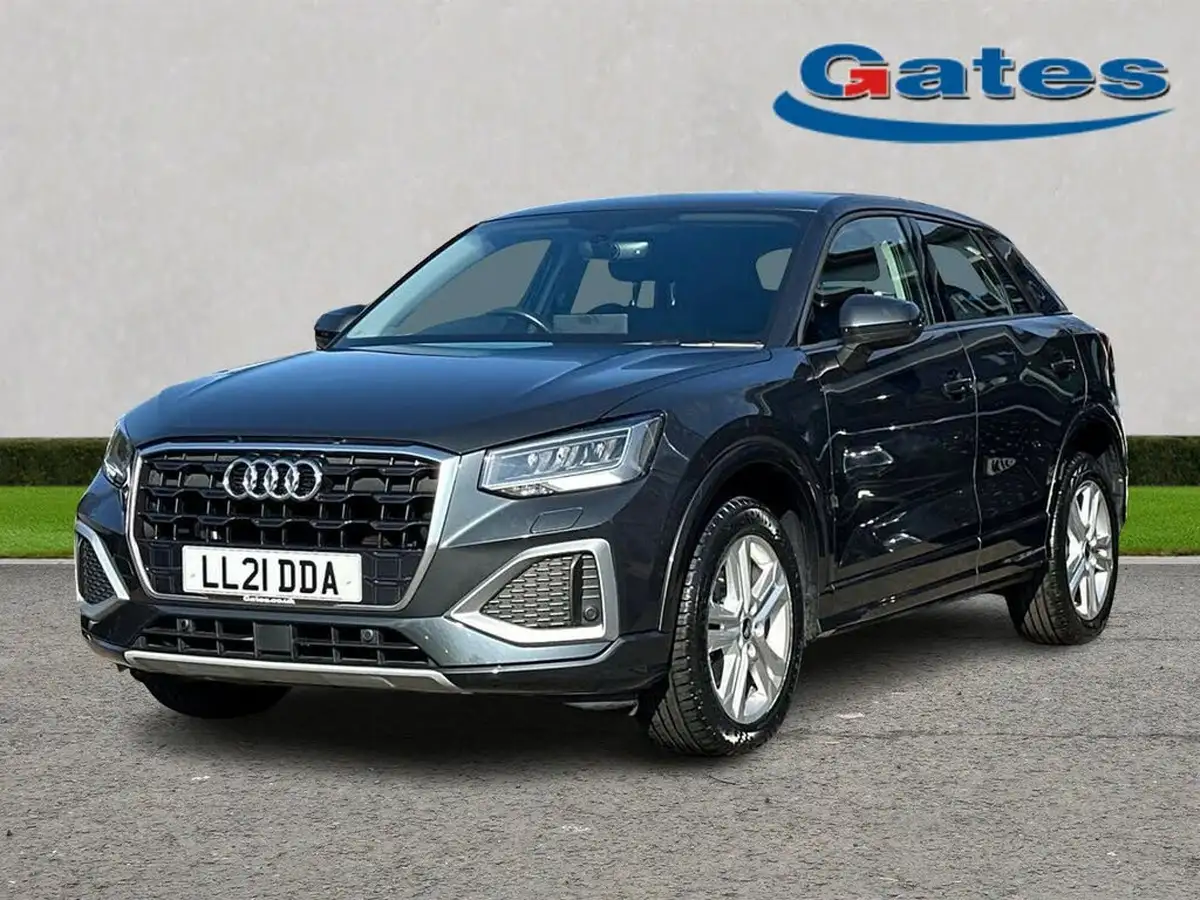 2021-audi-q2-10-30-tfsi-sport-big-2