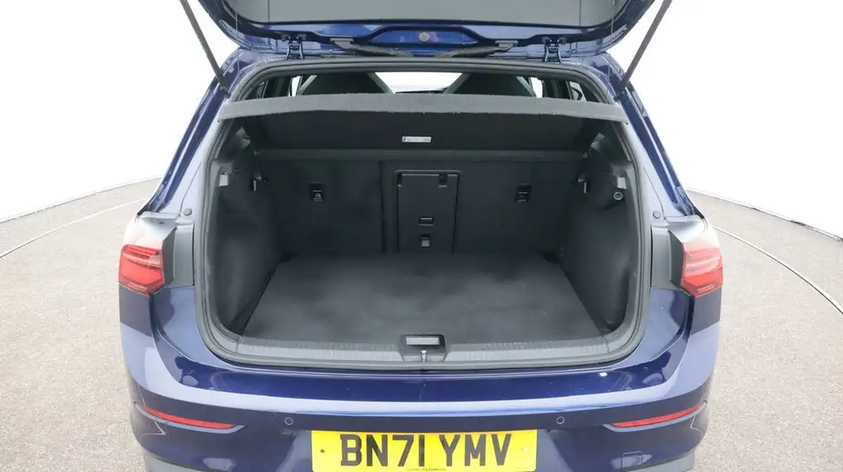 2022-volkswagen-golf-20tdi-gtd-big-17