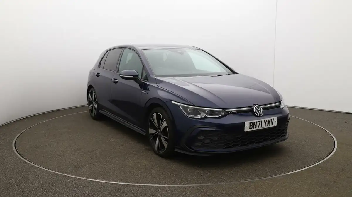 2022-volkswagen-golf-20tdi-gtd-big-35