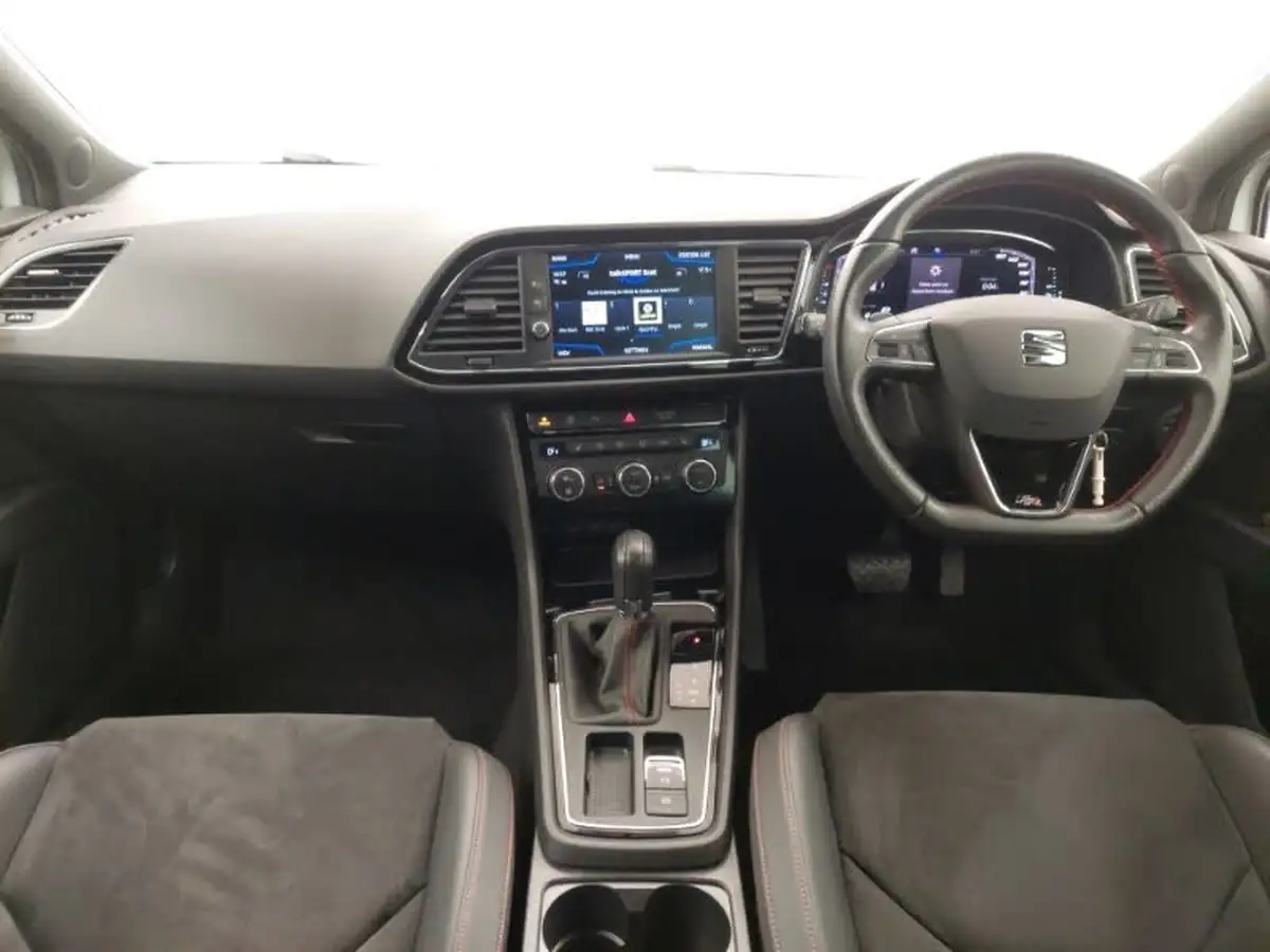 2020-seat-leon-15-tsi-evo-fr-black-edition-150ps-hatchback-dsg-big-2