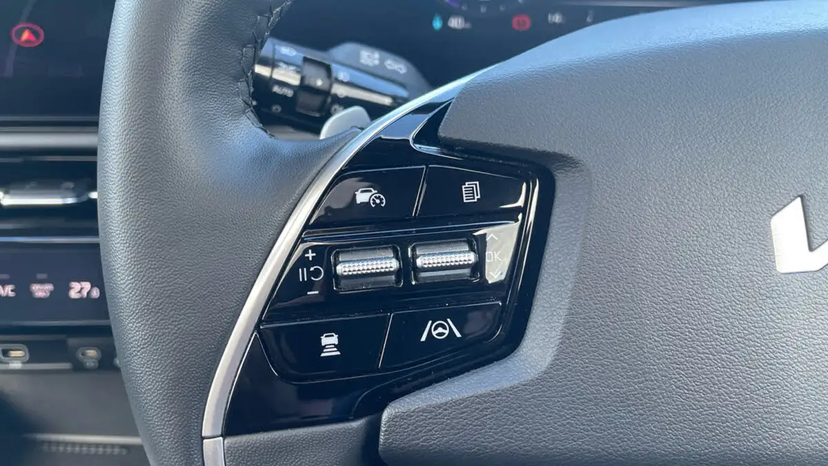 2023-kia-niro-ev-e-4-heat-pump-big-22