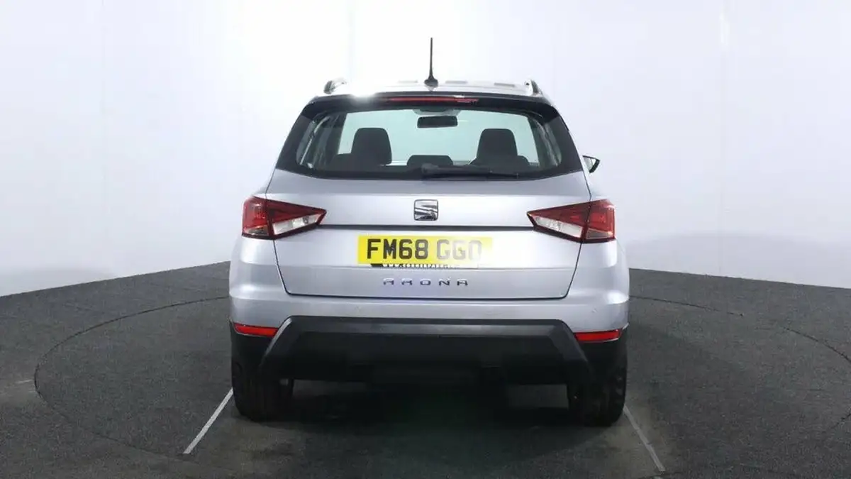 2019-seat-arona-16tdi-se-technology-lux-115ps-ss-big-5