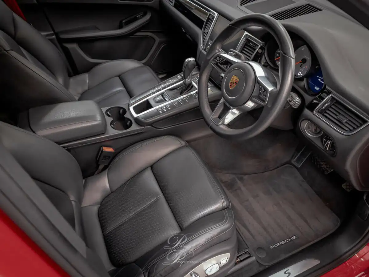 2017-porsche-macan-30td-s-ss-big-1