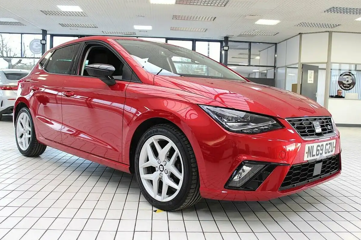 2019-seat-ibiza-10-mpi-fr-big-5