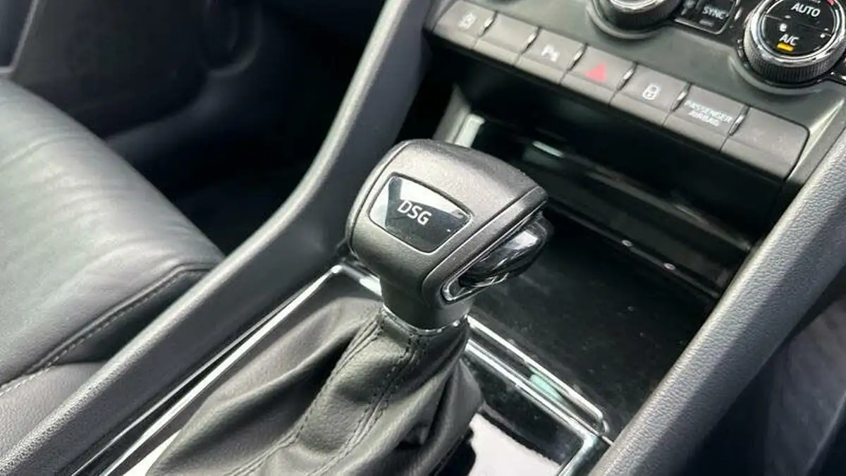 2021-skoda-karoq-15-tsi-edition-dsg-big-16