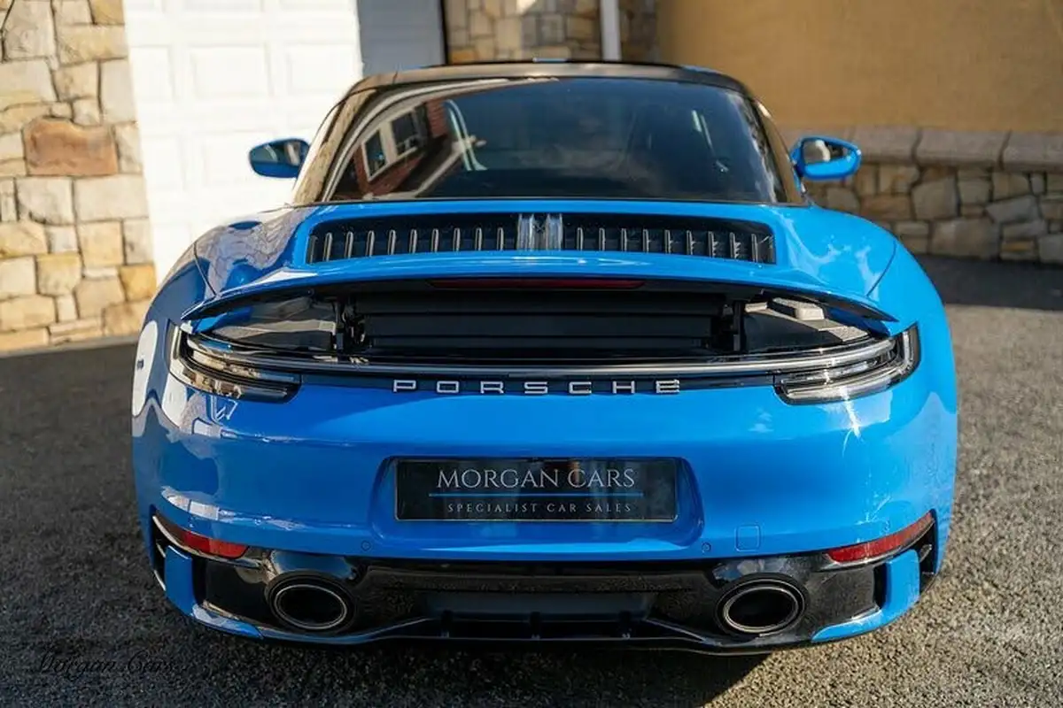 2021-porsche-911-30-targa-4s-big-13