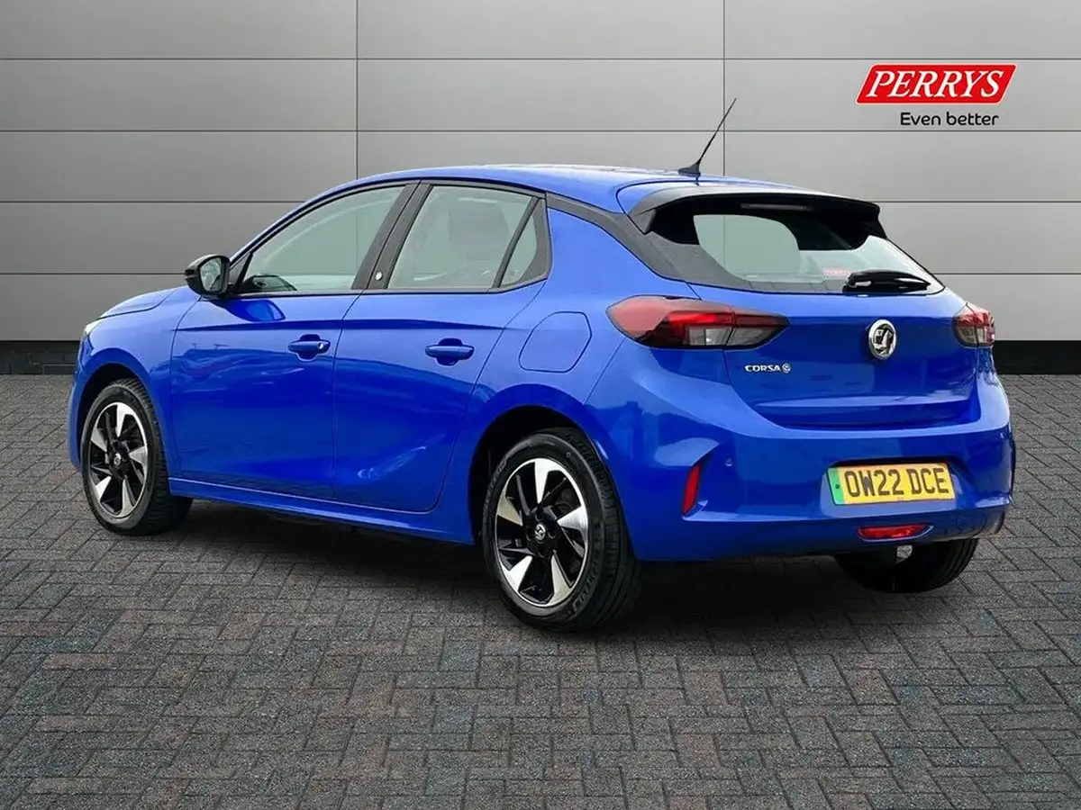 2022-vauxhall-corsa-e-se-premium-big-1