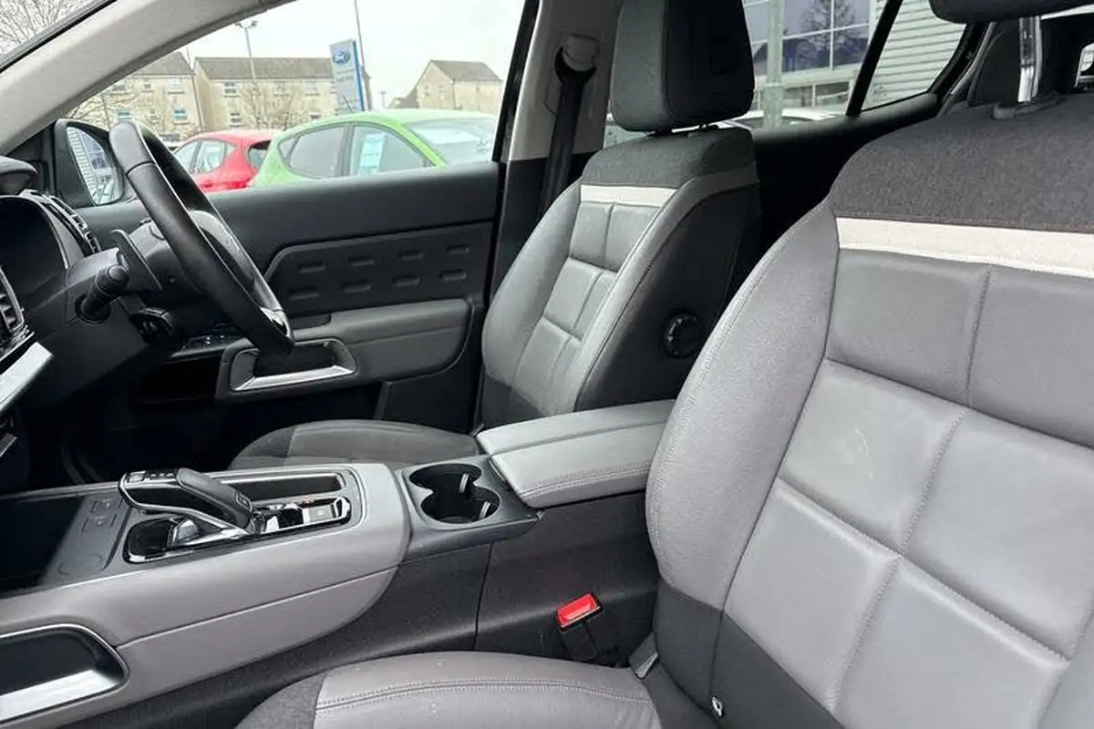 2019-citroen-c5-aircross-15bluehdi-flair-eat8-big-18