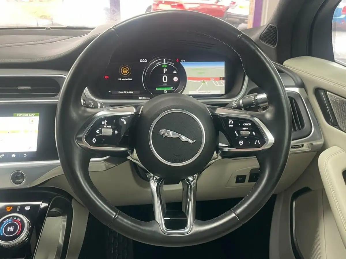 2018-jaguar-i-pace-ev400-first-edition-big-32