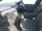 2021-dacia-sandero-10-sce-essential-small-4