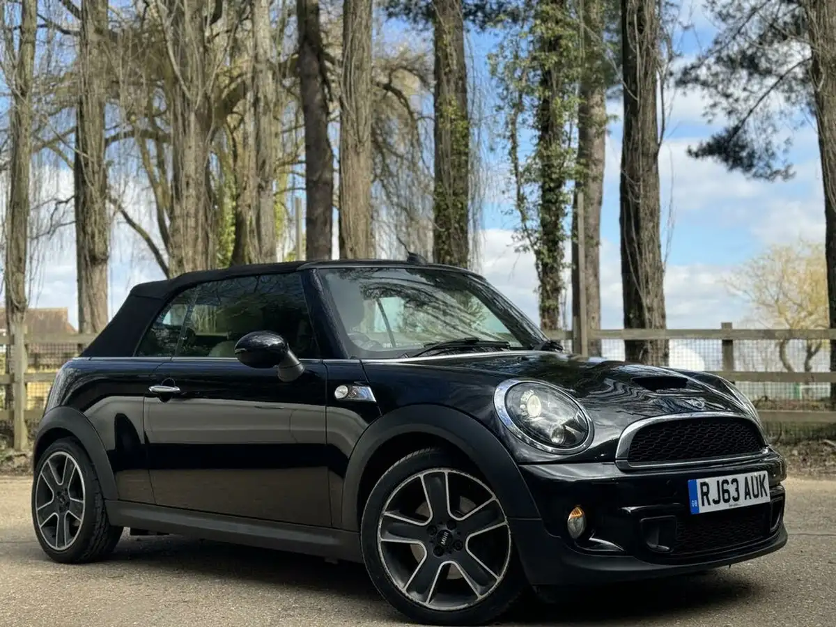 2013-mini-cooper-16-cooper-s-convertible-2d-big-2