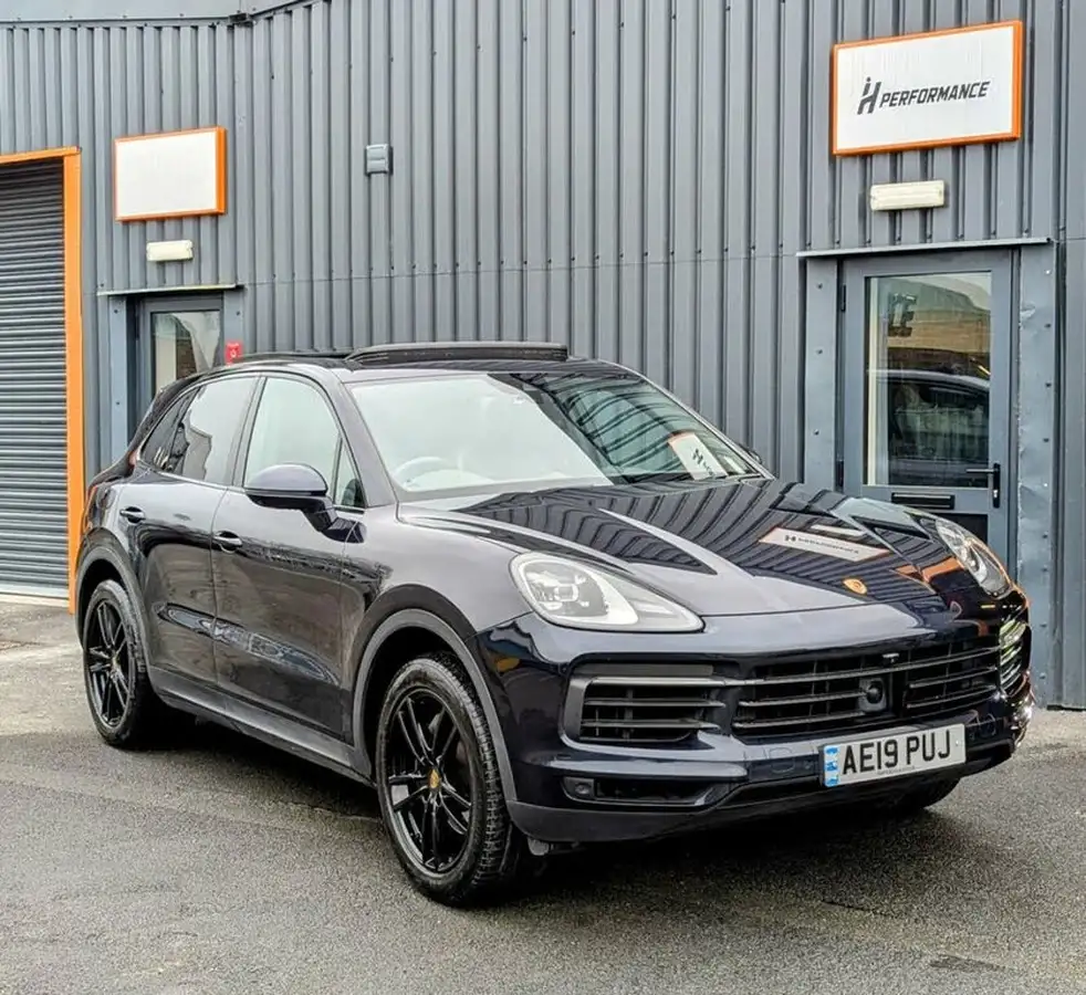 2019-porsche-cayenne-30-v6-coupe-big-2
