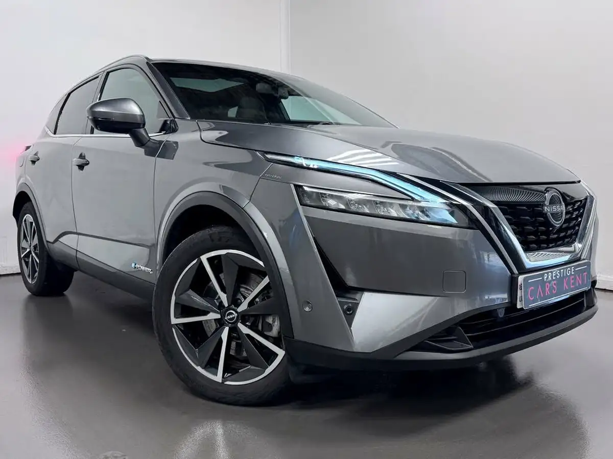 2022-nissan-qashqai-15-tekna-big-12