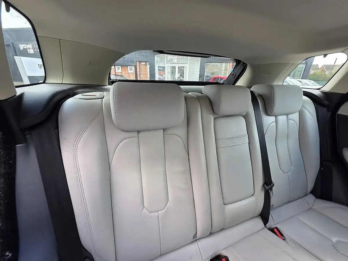 2012-land-rover-range-rover-evoque-22td-pure-tech-190bhp-4x4-hatchback-5d-big-21