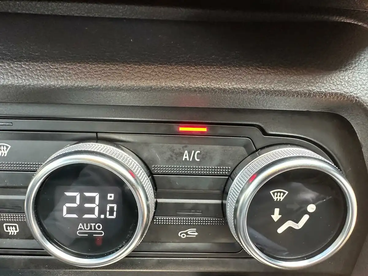 2021-dacia-sandero-stepway-10-tce-prestige-90bhp-big-29