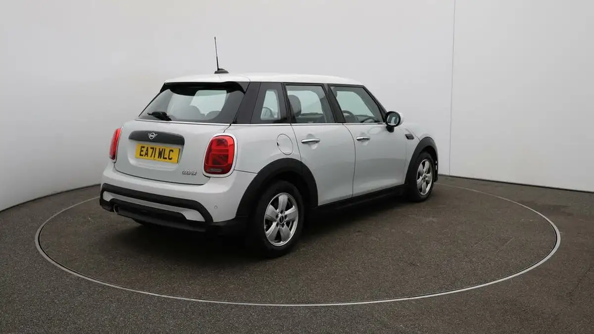 2021-mini-cooper-15-cooper-classic-hatchback-5d-auto-big-52