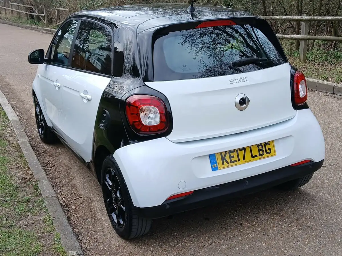 2017-smart-forfour-10-prime-71bhp-premium-plusss-big-7