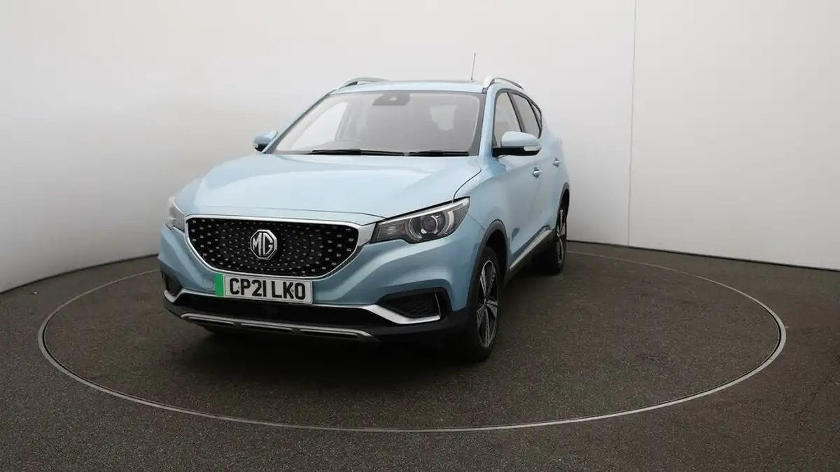 2021-mg-zs-suv-e-exclusive-ev-big-32
