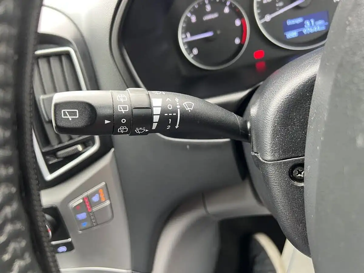2018-hyundai-i800-25crdi-se-nav-170ps-auto-big-45