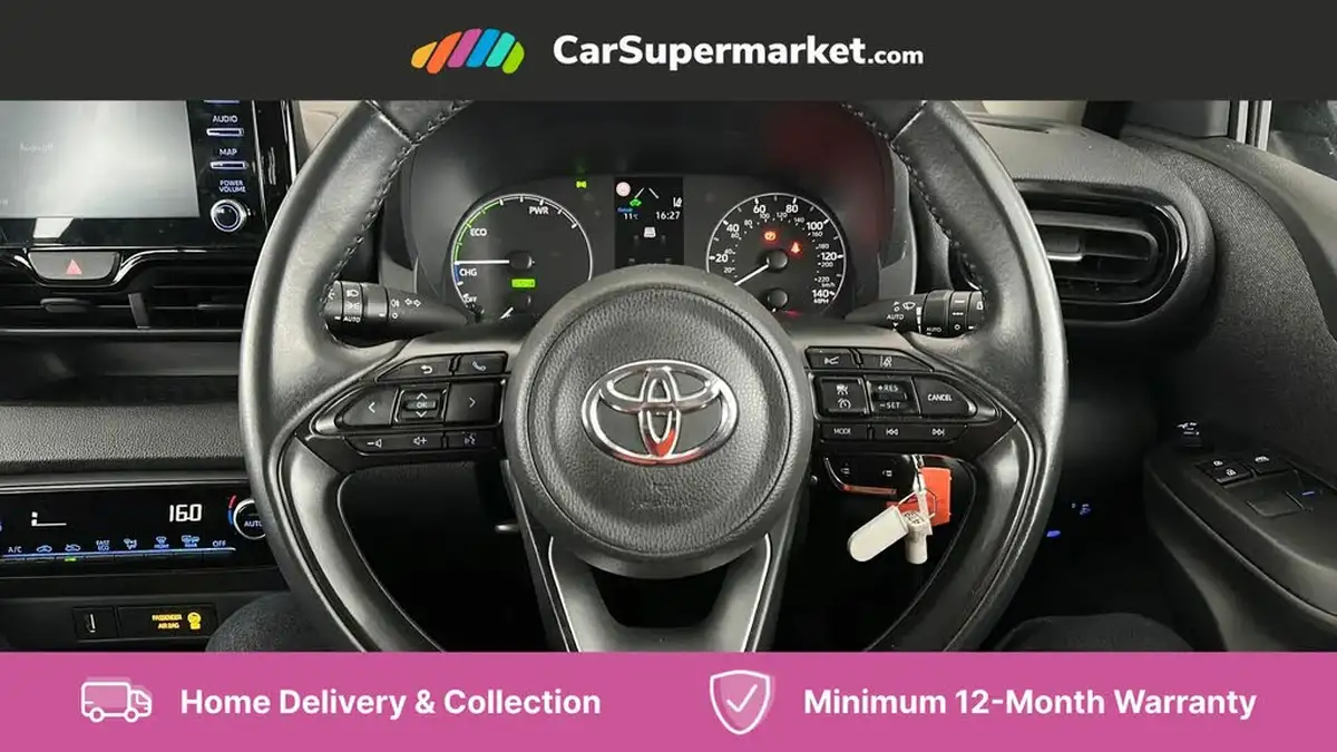 2021-toyota-yaris-15-vvt-i-icon-114bhp-hybrid-1490cc-e-cvt-big-13