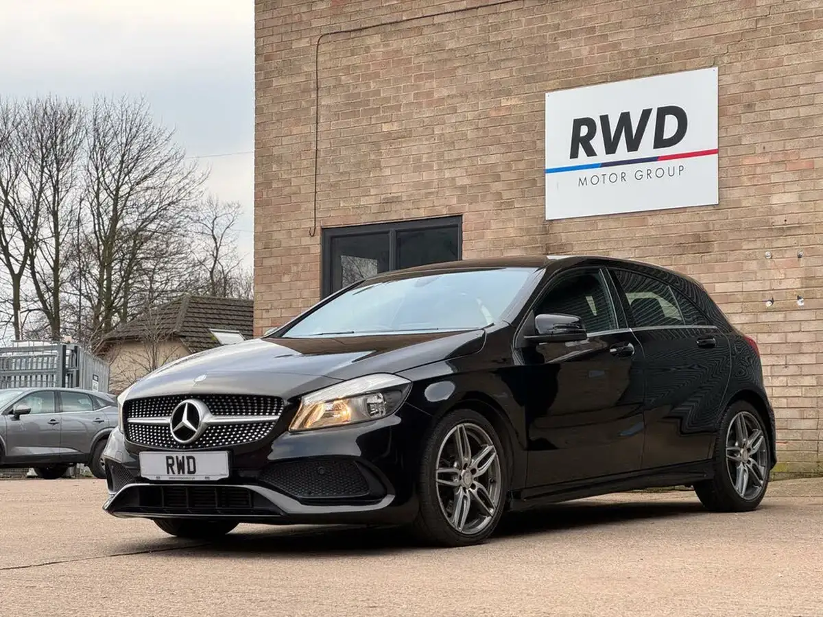 2016-mercedes-benz-a-class-big-7